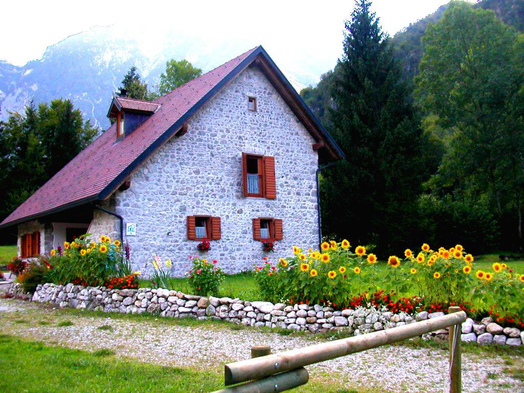 Agriturismo Pian Dei Tass Барчис Екстериор снимка